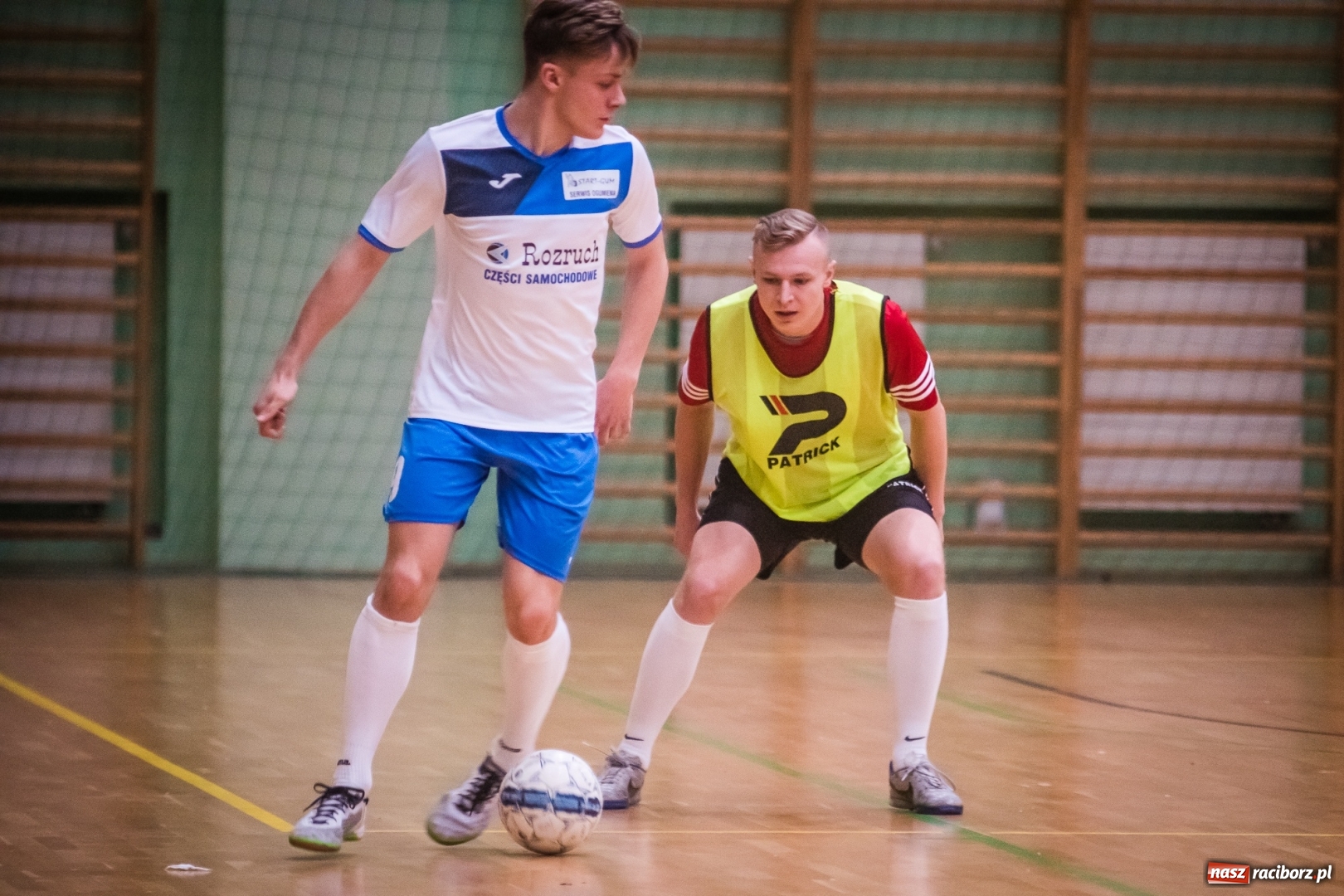 Zdjęcie w galerii na portalu naszraciborz.pl: Sobotni maraton z HLPN w Arenie Rafako wiadomości z regionu