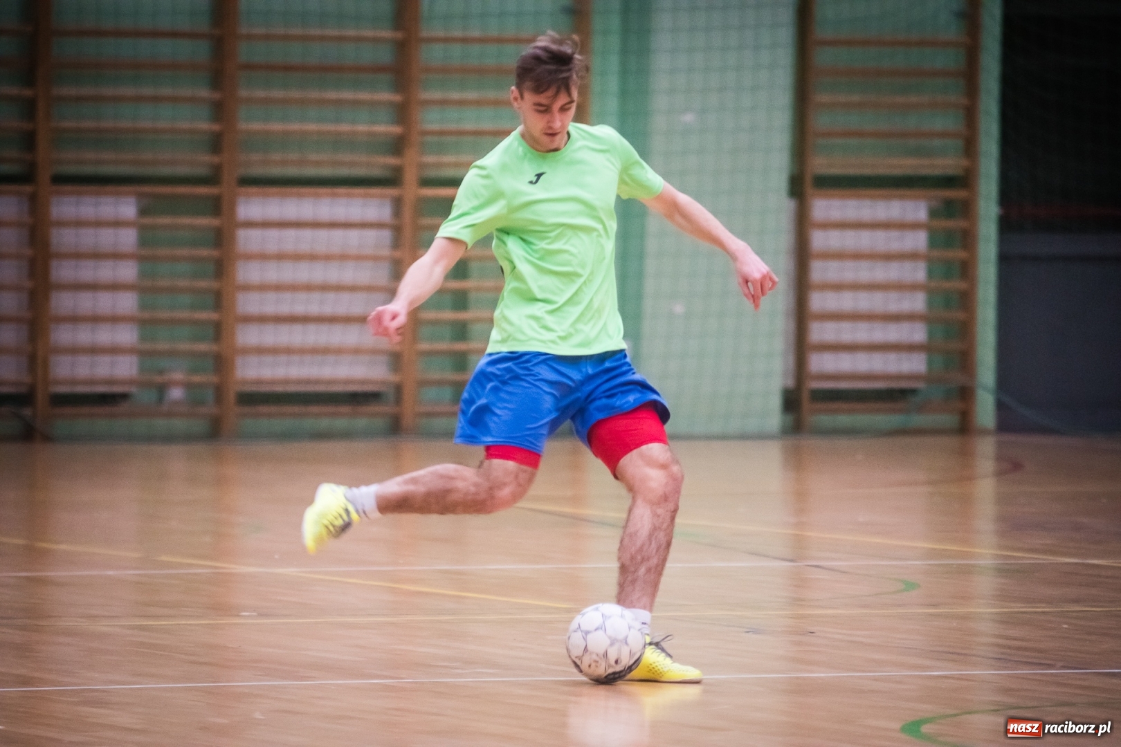 Zdjęcie w galerii na portalu naszraciborz.pl: Sobotni maraton z HLPN w Arenie Rafako wiadomości z regionu