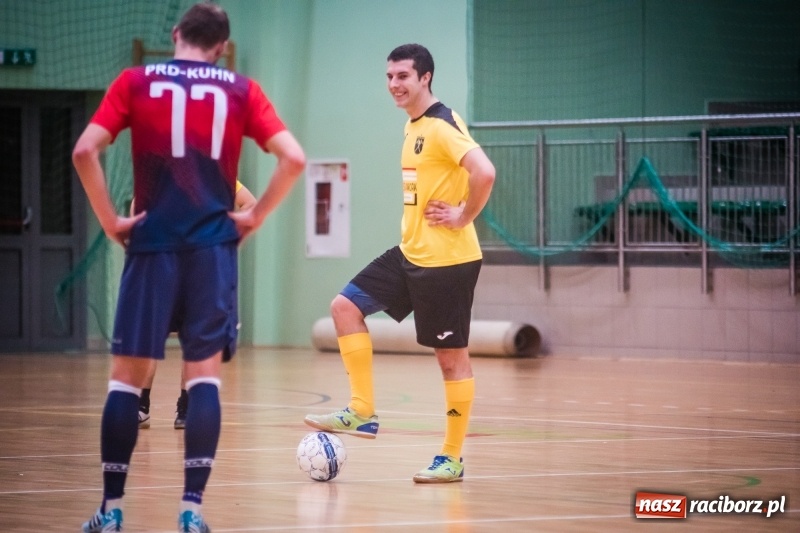 Zdjęcie w galerii na portalu naszraciborz.pl: Sobotni maraton z HLPN w Arenie Rafako wiadomości z regionu