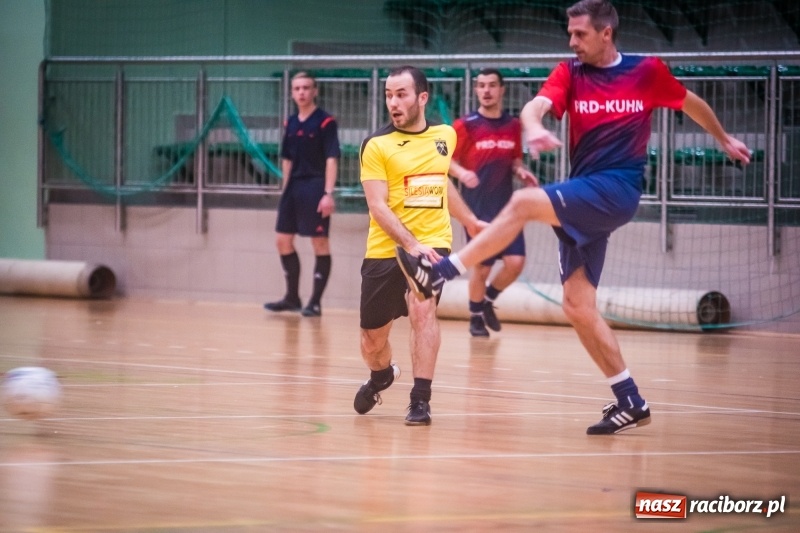 Zdjęcie w galerii na portalu naszraciborz.pl: Sobotni maraton z HLPN w Arenie Rafako wiadomości z regionu