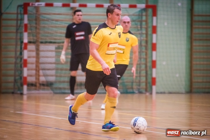 Zdjęcie w galerii na portalu naszraciborz.pl: Sobotni maraton z HLPN w Arenie Rafako wiadomości z regionu