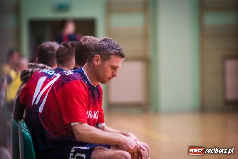 Zdjęcie w galerii na portalu naszraciborz.pl: Sobotni maraton z HLPN w Arenie Rafako wiadomości z regionu