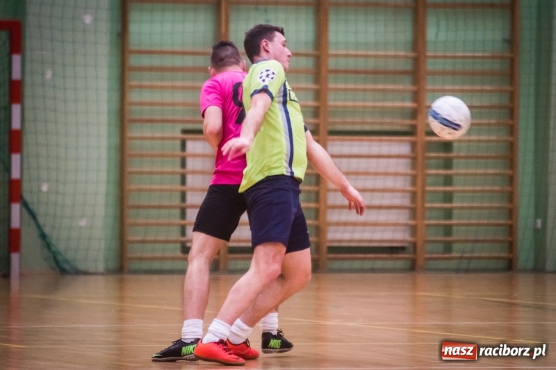 Zdjęcie w galerii na portalu naszraciborz.pl: Sobotni maraton z HLPN w Arenie Rafako wiadomości z regionu