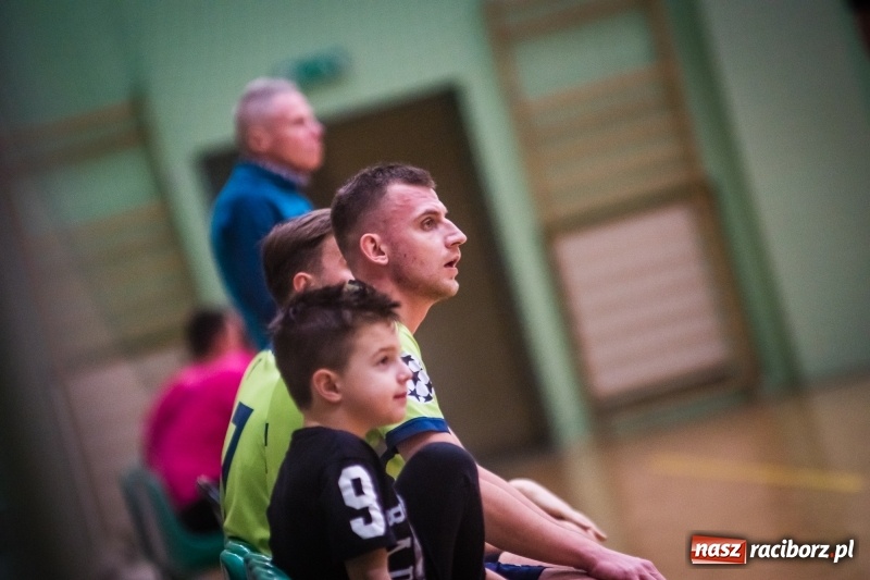 Zdjęcie w galerii na portalu naszraciborz.pl: Sobotni maraton z HLPN w Arenie Rafako wiadomości z regionu