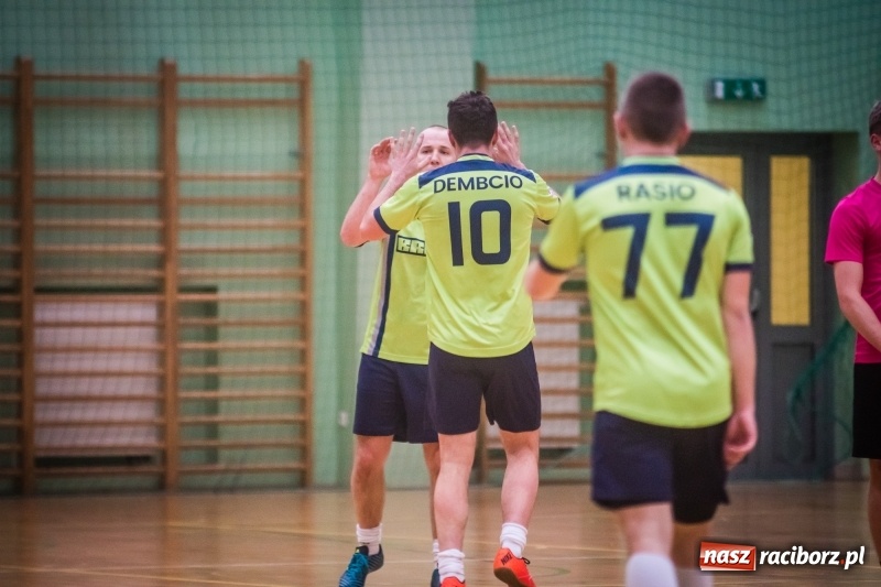 Zdjęcie w galerii na portalu naszraciborz.pl: Sobotni maraton z HLPN w Arenie Rafako wiadomości z regionu