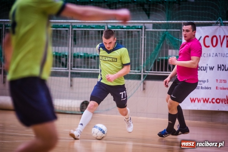 Zdjęcie w galerii na portalu naszraciborz.pl: Sobotni maraton z HLPN w Arenie Rafako wiadomości z regionu