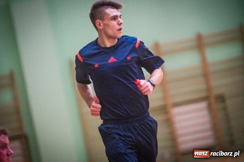 Zdjęcie w galerii na portalu naszraciborz.pl: Sobotni maraton z HLPN w Arenie Rafako wiadomości z regionu