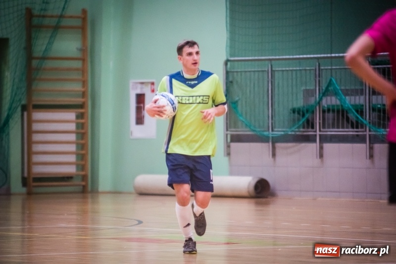 Zdjęcie w galerii na portalu naszraciborz.pl: Sobotni maraton z HLPN w Arenie Rafako wiadomości z regionu