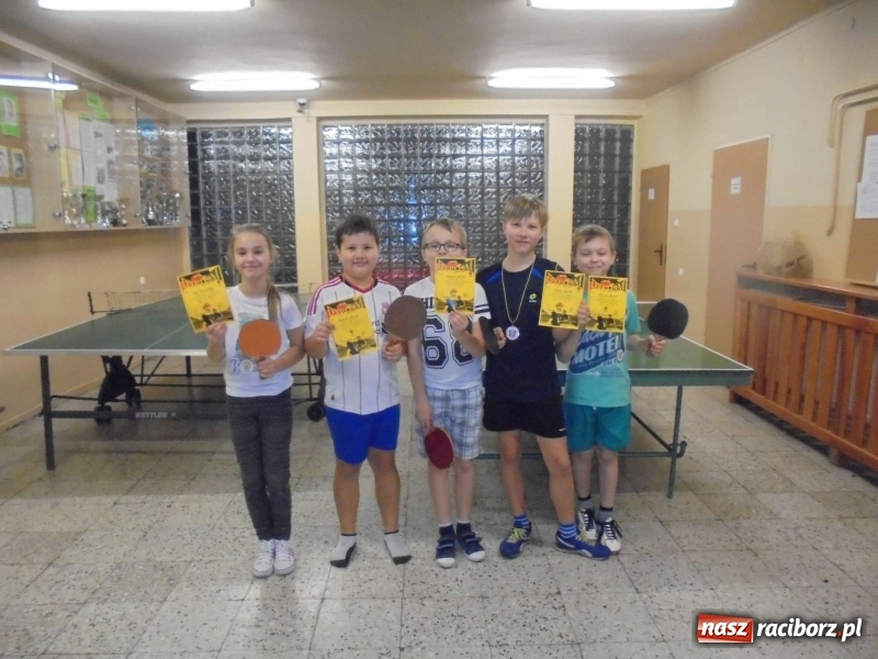 Zdjęcie w galerii na portalu naszraciborz.pl: Sportowy Sylwester w TKKF wiadomości z regionu