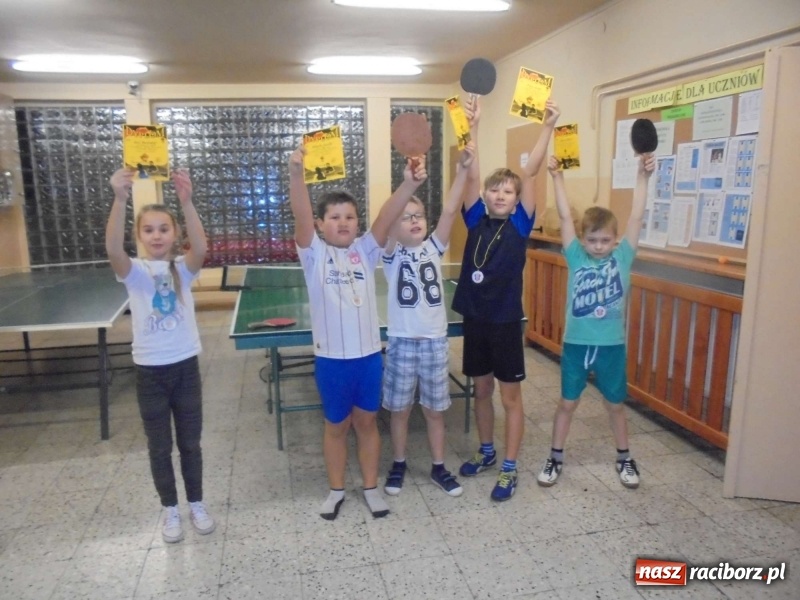 Zdjęcie w galerii na portalu naszraciborz.pl: Sportowy Sylwester w TKKF wiadomości z regionu