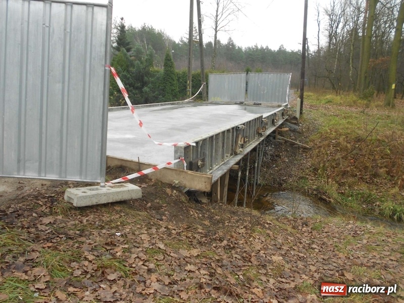 Zdjęcie w galerii na portalu naszraciborz.pl: Tak było, a tak jest! Koniec remontu mostu na Wierzbniku wiadomości z regionu