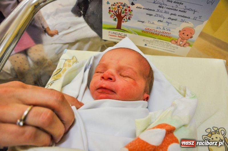 Zdjęcie w galerii na portalu naszraciborz.pl: Pierwszy tegoroczny poród na Śląsku odbył się w Raciborzu. Na świat przyszła Paulinka wiadomości z regionu