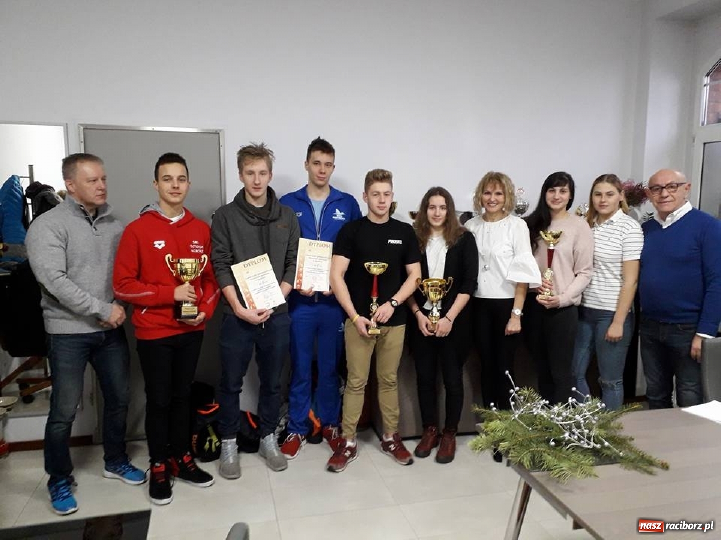 Zdjęcie w galerii na portalu naszraciborz.pl: Podsumowanie roku 2017 w raciborskim ZSOMS wiadomości z regionu