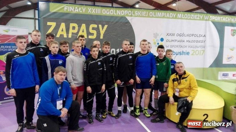 Zdjęcie w galerii na portalu naszraciborz.pl: Podsumowanie roku 2017 w raciborskim ZSOMS wiadomości z regionu