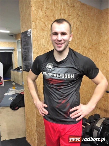 Zdjęcie w galerii na portalu naszraciborz.pl: Burpeesowy Sylwester w CrossTrening Racibórz wiadomości z regionu