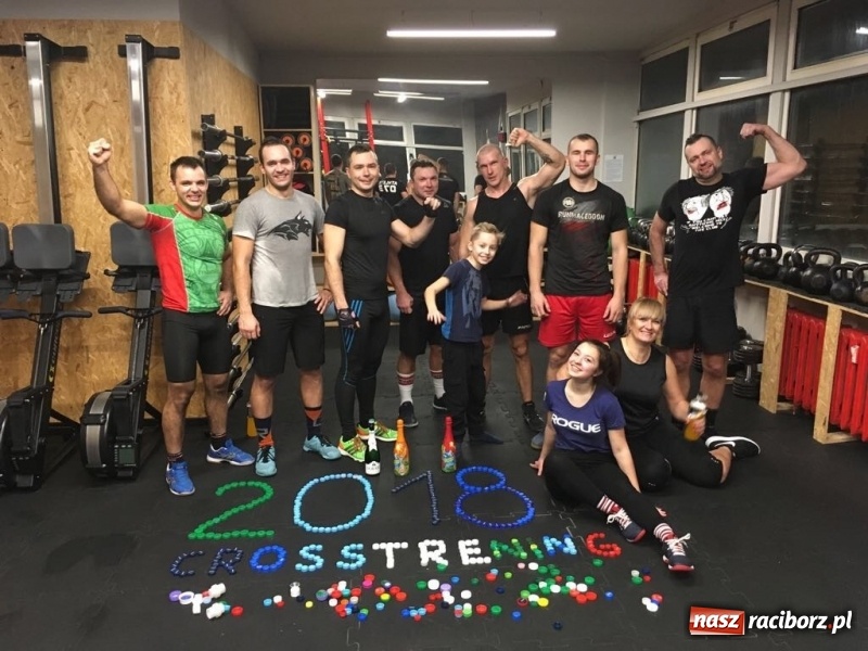 Zdjęcie w galerii na portalu naszraciborz.pl: Burpeesowy Sylwester w CrossTrening Racibórz wiadomości z regionu