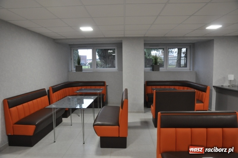 Zdjęcie w galerii na portalu naszraciborz.pl: Zobaczcie jak wygląda dziś Dom Sportowca na Ostrogu. Obiekt właśnie otwiera się dla gości wiadomości z regionu