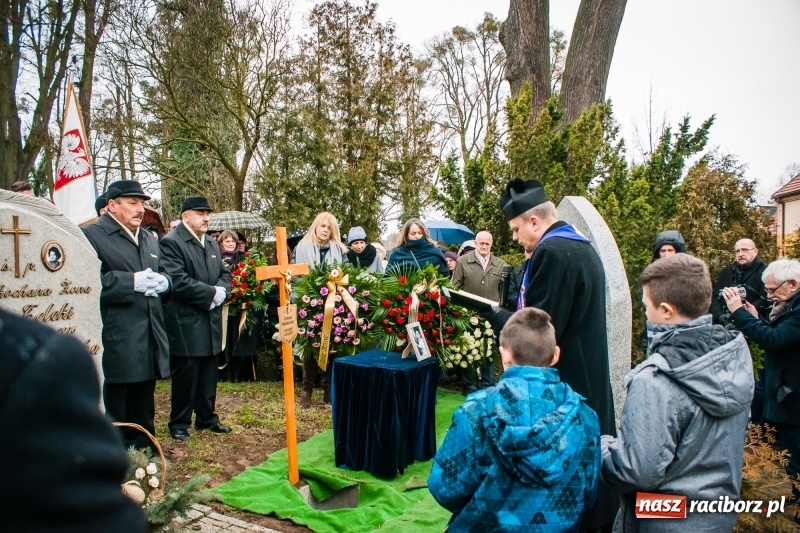 Zdjęcie w galerii na portalu naszraciborz.pl: Ostatnie pożegnanie śp. Teresy Pawłowskiej, zasłużonej działaczki Związku Sybiraków wiadomości z regionu