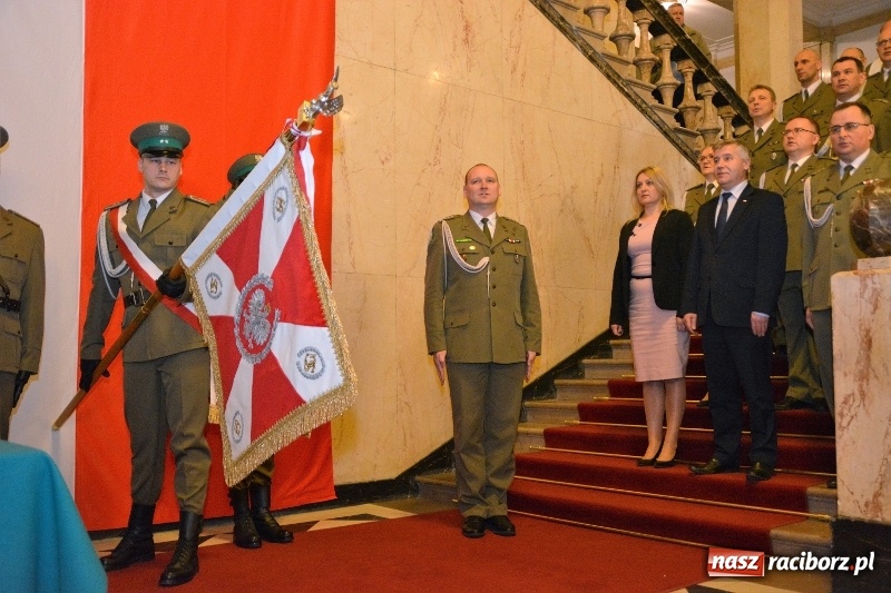 Zdjęcie w galerii na portalu naszraciborz.pl: Ślubowanie nowych funkcjonariuszy w Śląskim Oddziale Straży Granicznej wiadomości z regionu