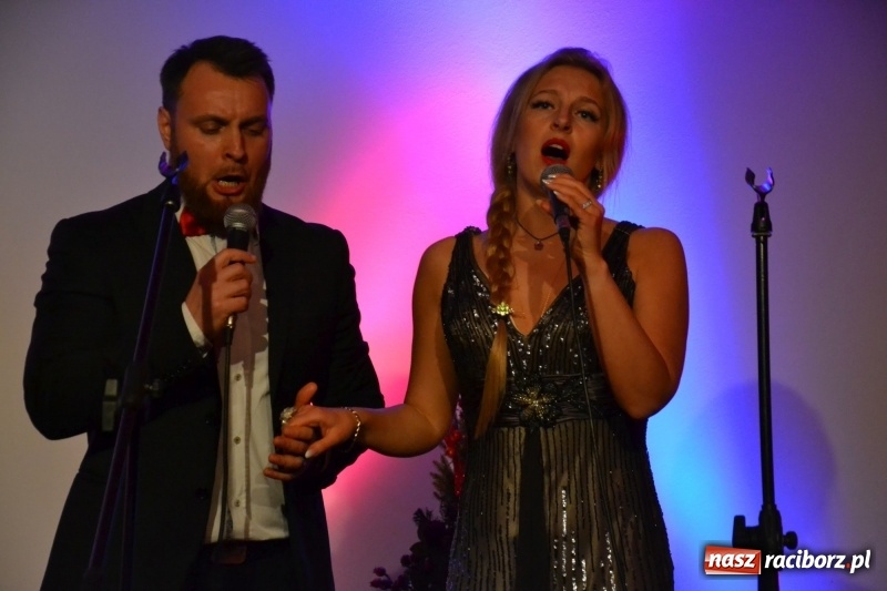 Zdjęcie w galerii na portalu naszraciborz.pl: Koncert karnawałowy na Zamku Piastowskim  wiadomości z regionu