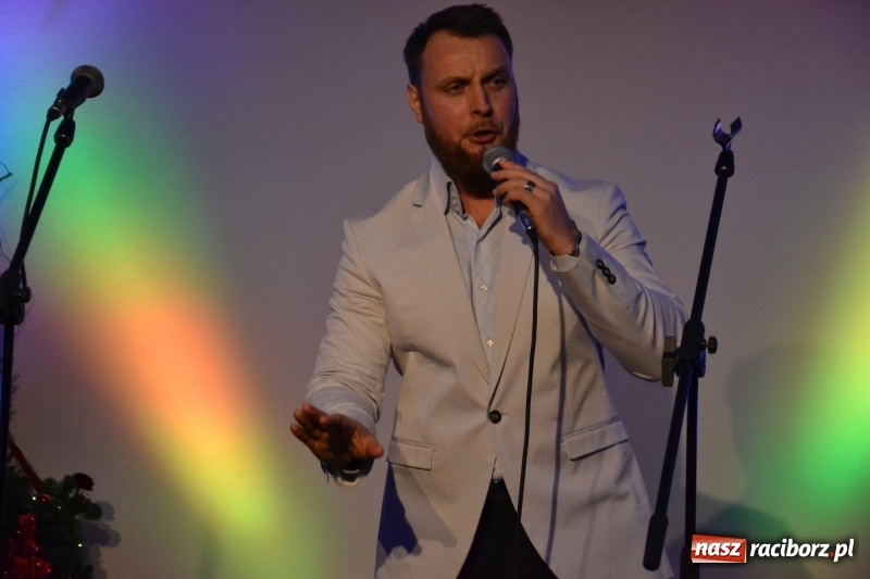 Zdjęcie w galerii na portalu naszraciborz.pl: Koncert karnawałowy na Zamku Piastowskim  wiadomości z regionu