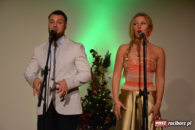 Zdjęcie w galerii na portalu naszraciborz.pl: Koncert karnawałowy na Zamku Piastowskim  wiadomości z regionu