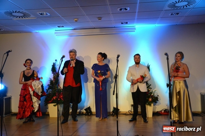 Zdjęcie w galerii na portalu naszraciborz.pl: Koncert karnawałowy na Zamku Piastowskim  wiadomości z regionu