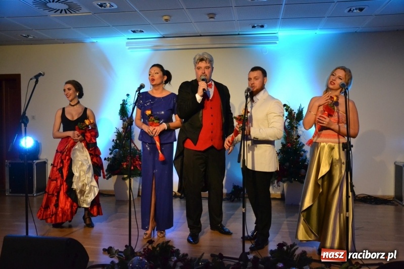 Zdjęcie w galerii na portalu naszraciborz.pl: Koncert karnawałowy na Zamku Piastowskim  wiadomości z regionu