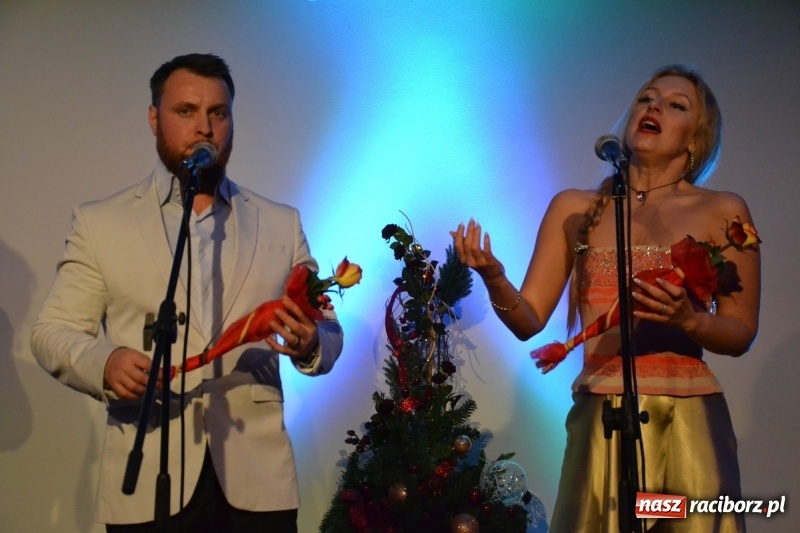 Zdjęcie w galerii na portalu naszraciborz.pl: Koncert karnawałowy na Zamku Piastowskim  wiadomości z regionu