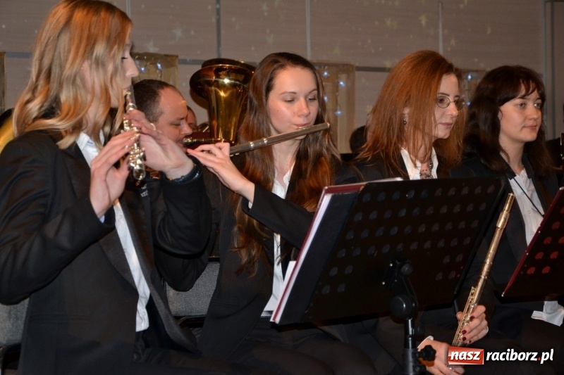 Zdjęcie w galerii na portalu naszraciborz.pl: Jest taki dzień… Koncert noworoczny z orkiestrą dętą w Tworkowie wiadomości z regionu