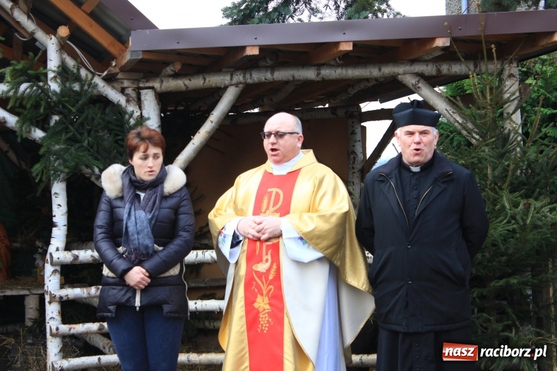 Zdjęcie w galerii na portalu naszraciborz.pl: W Kobyli powitano poczet Trzech Króli wiadomości z regionu