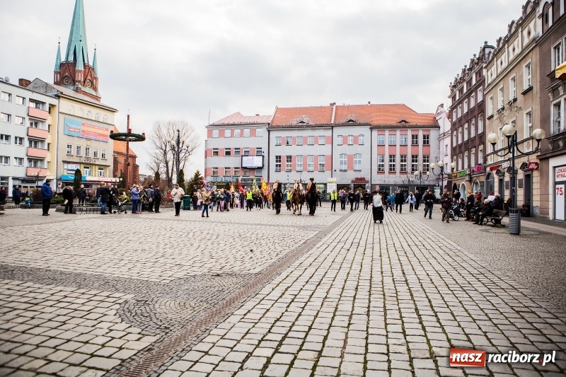 Zdjęcie w galerii na portalu naszraciborz.pl: Przez Racibórz przejdzie Orszak Trzech Króli  wiadomości z regionu