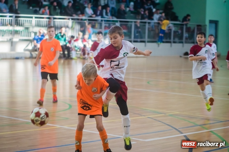 Zdjęcie w galerii na portalu naszraciborz.pl: LKS 05 Tworków zwycięzcą noworocznego turnieju halowej piłki nożnej wiadomości z regionu