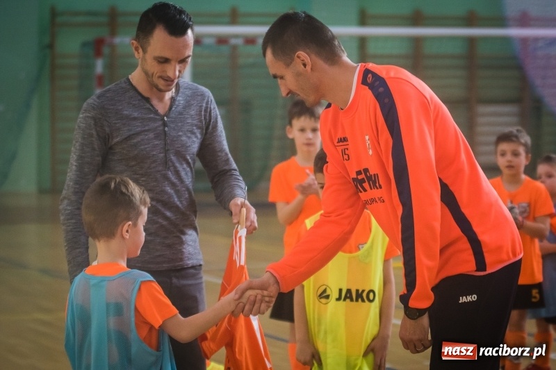 Zdjęcie w galerii na portalu naszraciborz.pl: LKS 05 Tworków zwycięzcą noworocznego turnieju halowej piłki nożnej wiadomości z regionu