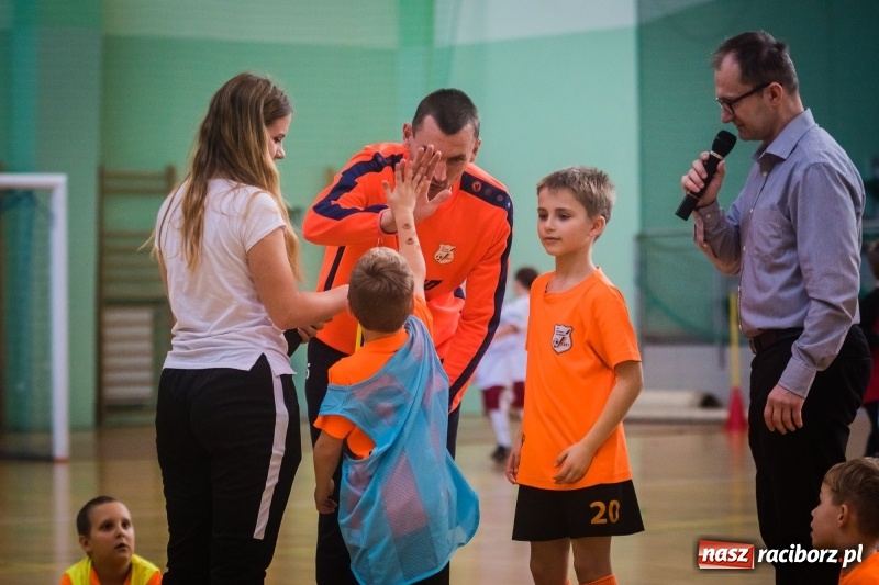 Zdjęcie w galerii na portalu naszraciborz.pl: LKS 05 Tworków zwycięzcą noworocznego turnieju halowej piłki nożnej wiadomości z regionu