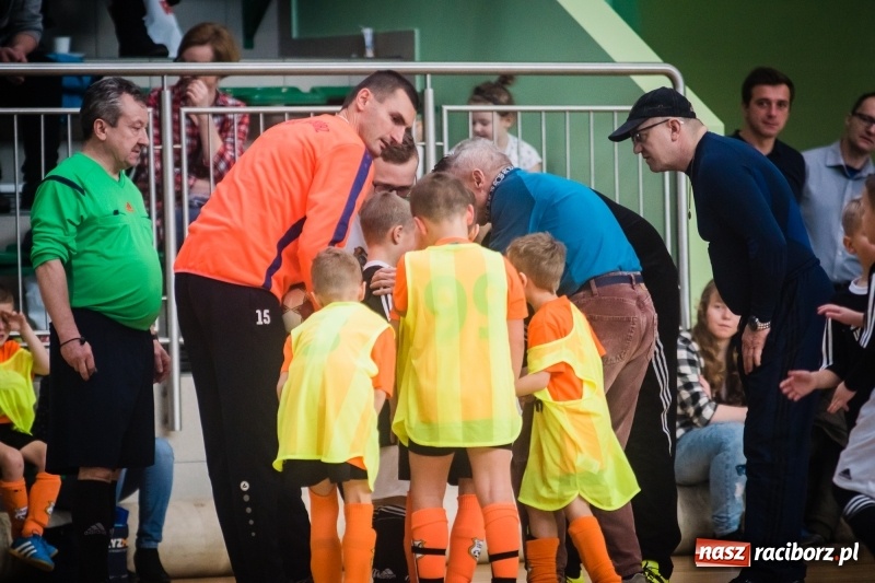 Zdjęcie w galerii na portalu naszraciborz.pl: LKS 05 Tworków zwycięzcą noworocznego turnieju halowej piłki nożnej wiadomości z regionu