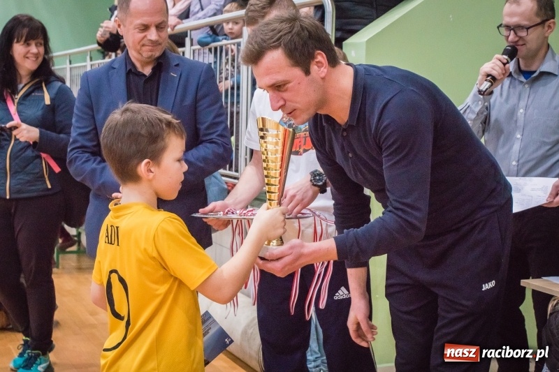 Zdjęcie w galerii na portalu naszraciborz.pl: LKS 05 Tworków zwycięzcą noworocznego turnieju halowej piłki nożnej wiadomości z regionu