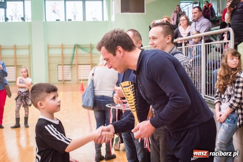Zdjęcie w galerii na portalu naszraciborz.pl: LKS 05 Tworków zwycięzcą noworocznego turnieju halowej piłki nożnej wiadomości z regionu