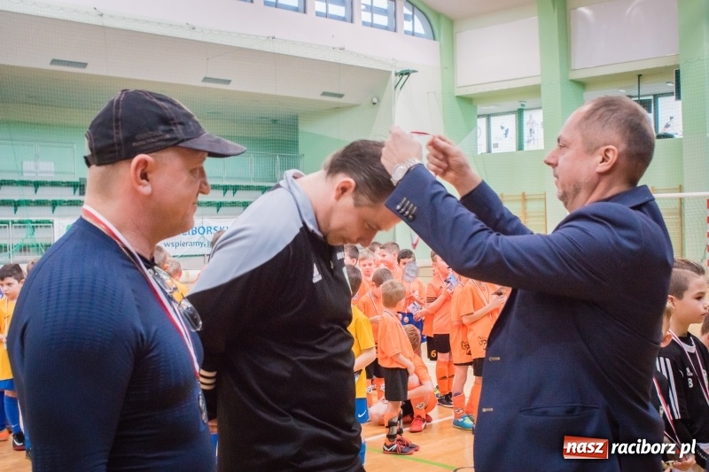 Zdjęcie w galerii na portalu naszraciborz.pl: LKS 05 Tworków zwycięzcą noworocznego turnieju halowej piłki nożnej wiadomości z regionu