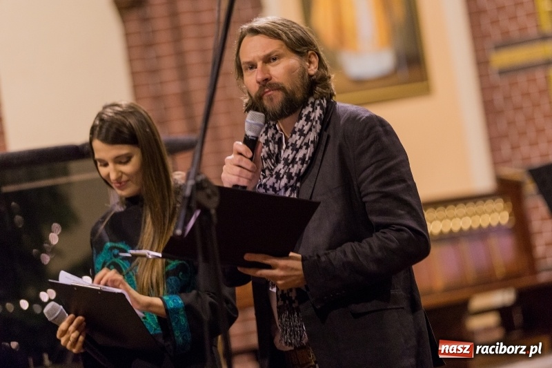 Zdjęcie w galerii na portalu naszraciborz.pl: Koncert kolęd i pieśni bożonarodzeniowych w kościele św. Mikołaja wiadomości z regionu