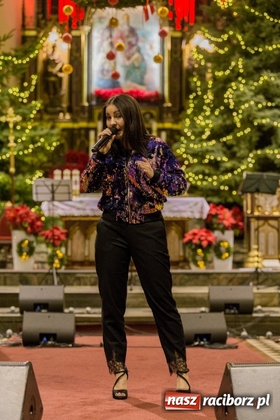 Zdjęcie w galerii na portalu naszraciborz.pl: Koncert kolęd i pieśni bożonarodzeniowych w kościele św. Mikołaja wiadomości z regionu