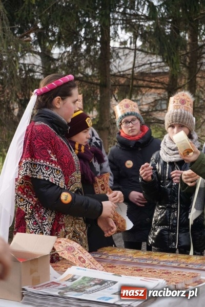 Zdjęcie w galerii na portalu naszraciborz.pl: Orszak Trzech Króli w Gamowie wiadomości z regionu