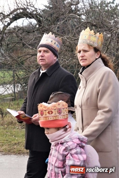 Zdjęcie w galerii na portalu naszraciborz.pl: Orszak Trzech Króli w Gamowie wiadomości z regionu
