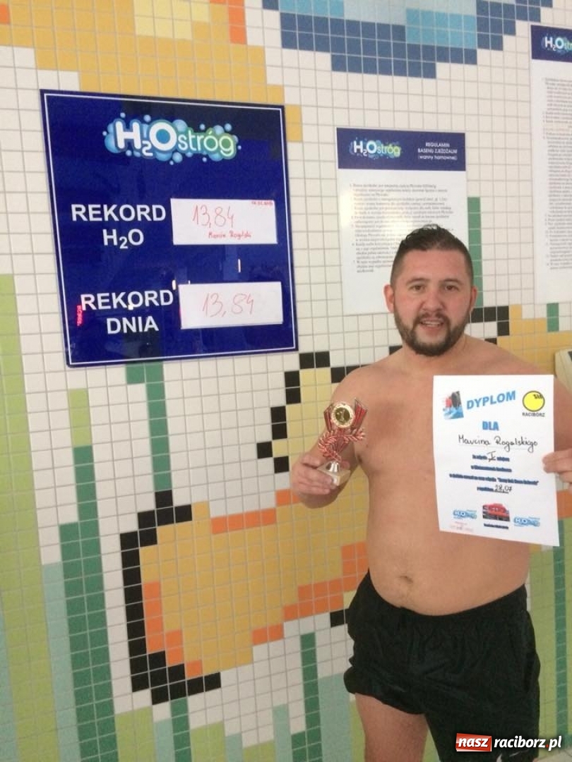 Zdjęcie w galerii na portalu naszraciborz.pl: Rekordowy zjazd rurą w H2Ostróg  wiadomości z regionu