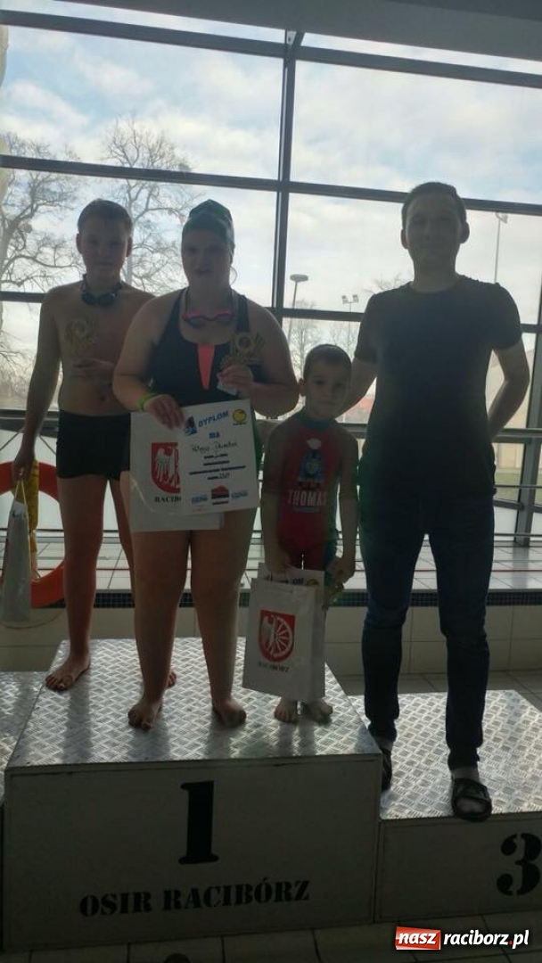 Zdjęcie w galerii na portalu naszraciborz.pl: Rekordowy zjazd rurą w H2Ostróg  wiadomości z regionu