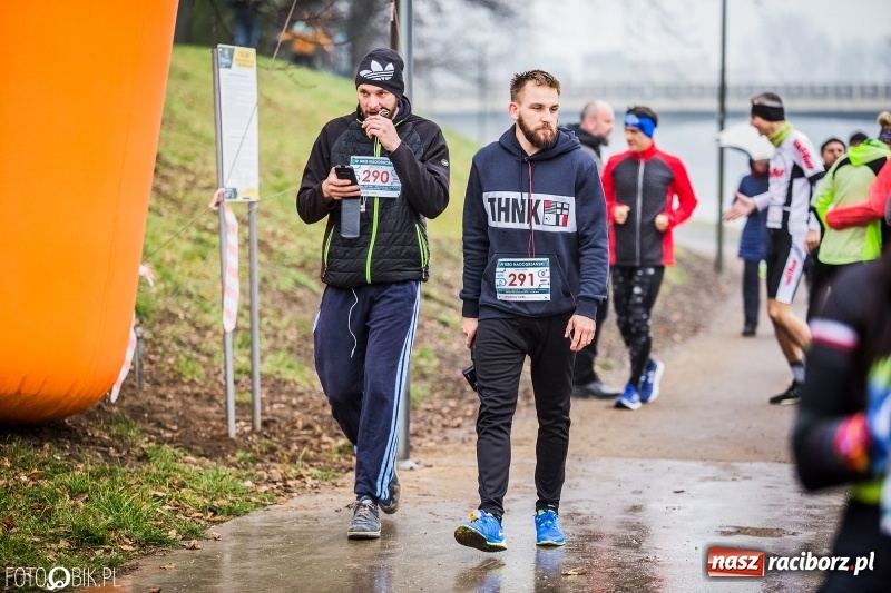 Zdjęcie w galerii na portalu naszraciborz.pl: IV Bieg Nadodrzański zainaugurował cykl 4BiegiRacibórz FOTO i WIDEO wiadomości z regionu