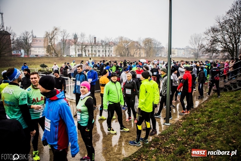 Zdjęcie w galerii na portalu naszraciborz.pl: IV Bieg Nadodrzański zainaugurował cykl 4BiegiRacibórz FOTO i WIDEO wiadomości z regionu