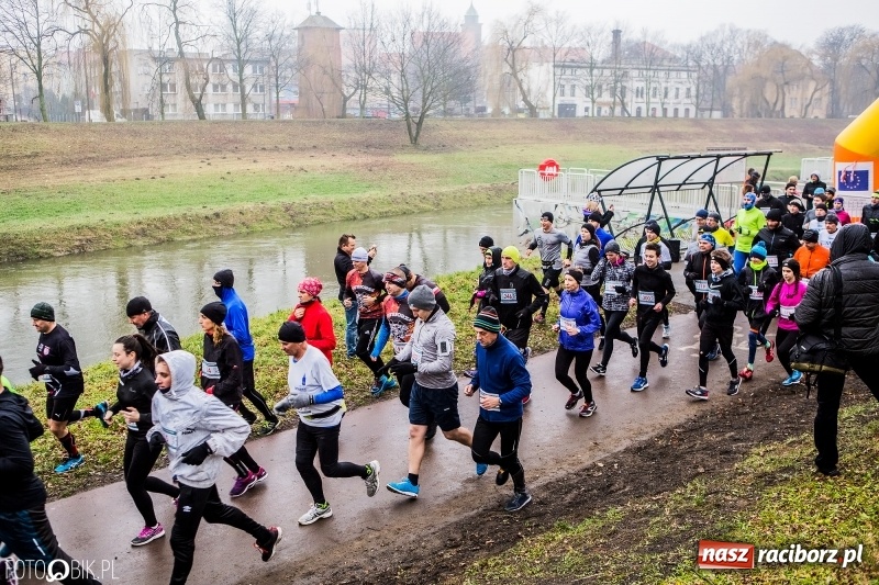 Zdjęcie w galerii na portalu naszraciborz.pl: IV Bieg Nadodrzański zainaugurował cykl 4BiegiRacibórz FOTO i WIDEO wiadomości z regionu