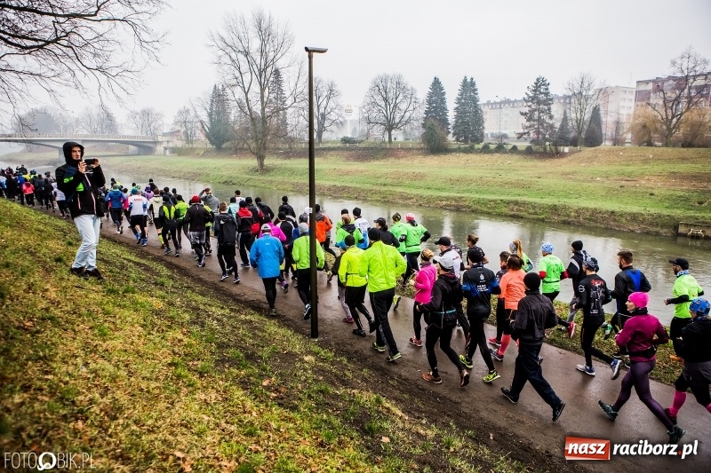 Zdjęcie w galerii na portalu naszraciborz.pl: IV Bieg Nadodrzański zainaugurował cykl 4BiegiRacibórz FOTO i WIDEO wiadomości z regionu