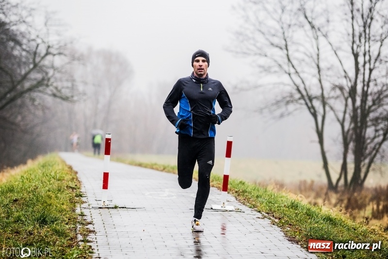 Zdjęcie w galerii na portalu naszraciborz.pl: IV Bieg Nadodrzański zainaugurował cykl 4BiegiRacibórz FOTO i WIDEO wiadomości z regionu